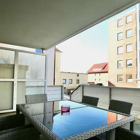 Cosy With Balcony * 방어로게
